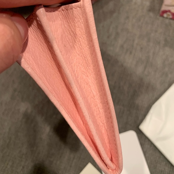 Authentic Gucci Canvas Wallet - Picture 11 of 16